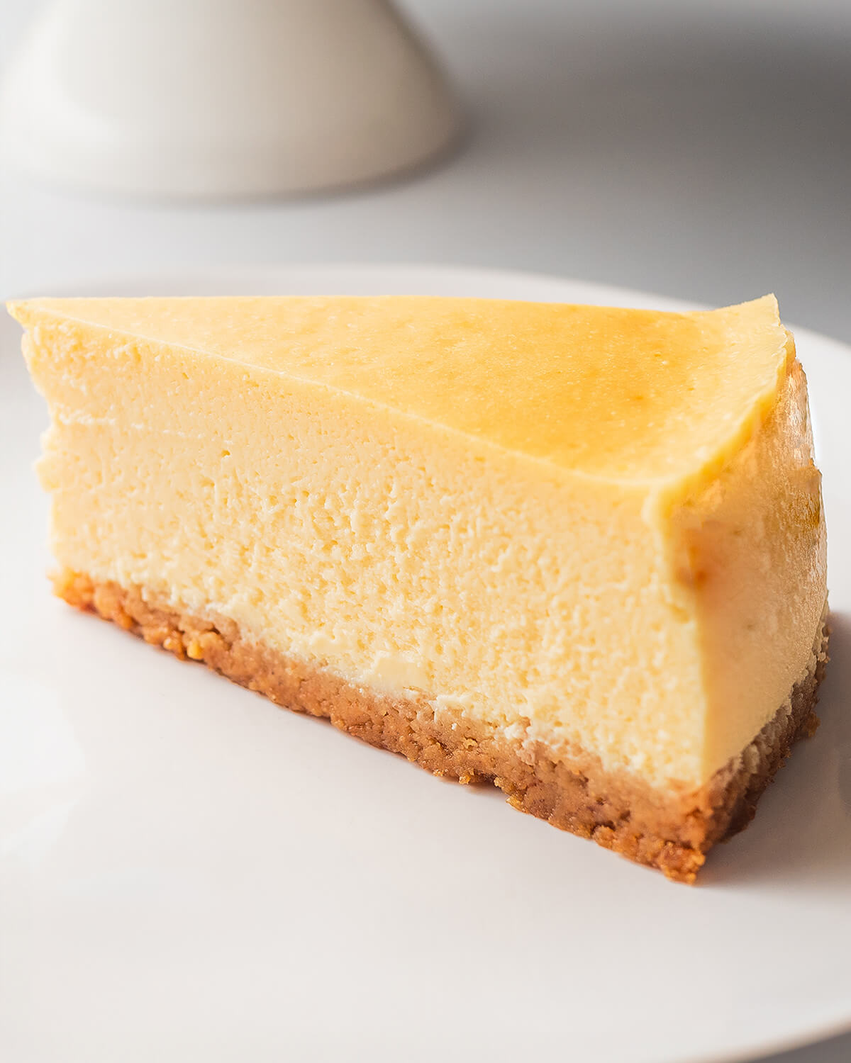 Classic New York cheesecake