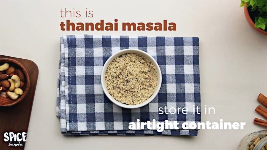 Thandai masala in a small bowl